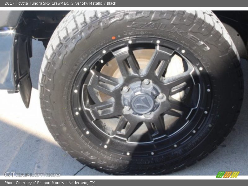 Silver Sky Metallic / Black 2017 Toyota Tundra SR5 CrewMax