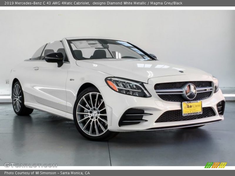 Front 3/4 View of 2019 C 43 AMG 4Matic Cabriolet