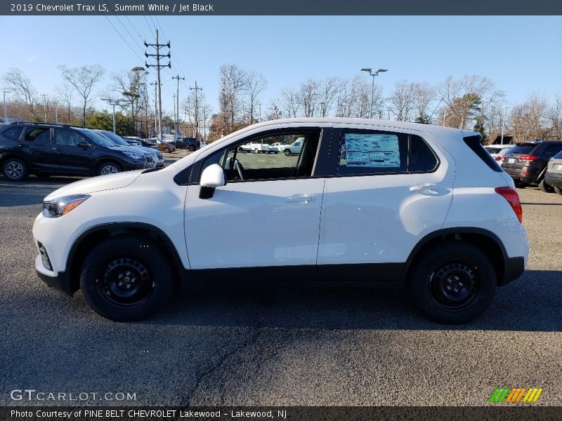 Summit White / Jet Black 2019 Chevrolet Trax LS