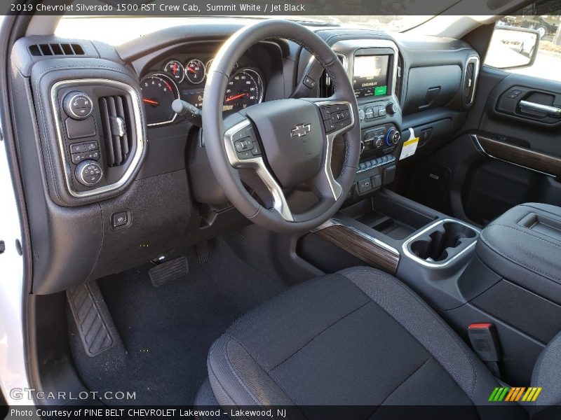 Summit White / Jet Black 2019 Chevrolet Silverado 1500 RST Crew Cab