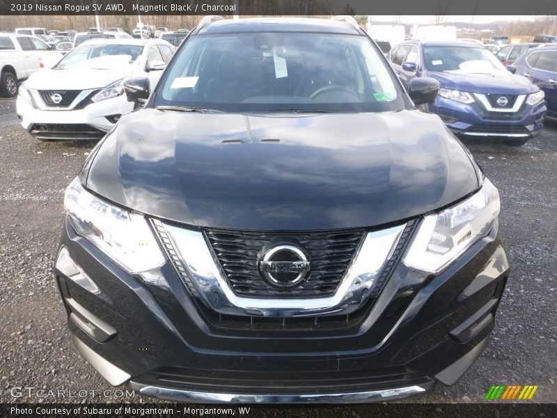 Magnetic Black / Charcoal 2019 Nissan Rogue SV AWD