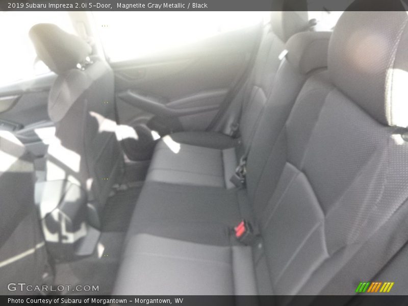 Magnetite Gray Metallic / Black 2019 Subaru Impreza 2.0i 5-Door