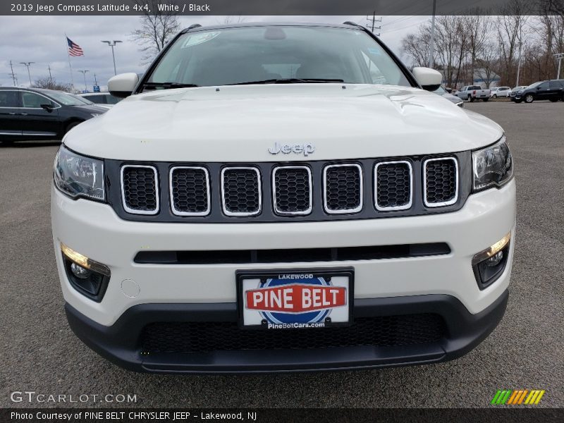 White / Black 2019 Jeep Compass Latitude 4x4