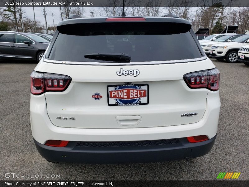 White / Black 2019 Jeep Compass Latitude 4x4