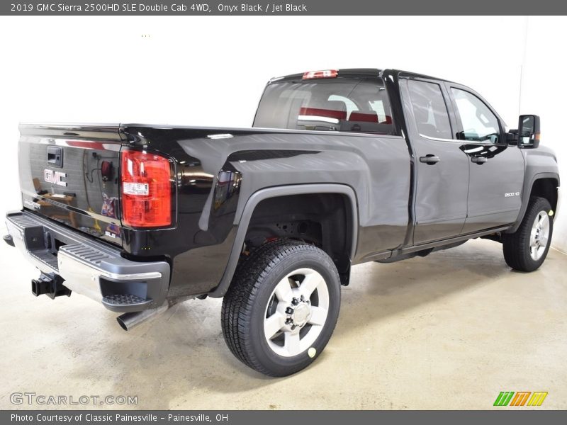 Onyx Black / Jet Black 2019 GMC Sierra 2500HD SLE Double Cab 4WD