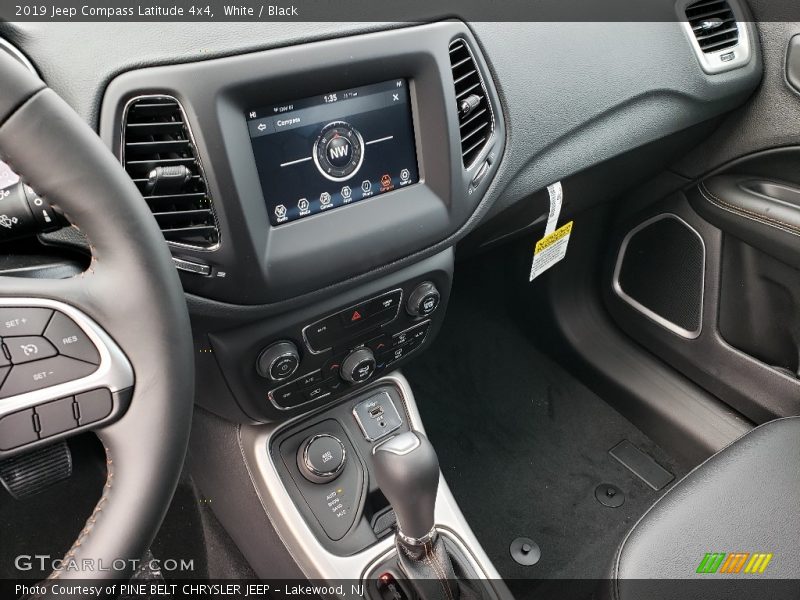 White / Black 2019 Jeep Compass Latitude 4x4