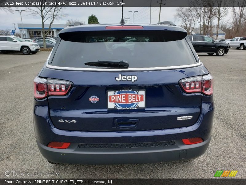 Jazz Blue Pearl / Black/Ski Gray 2019 Jeep Compass Latitude 4x4