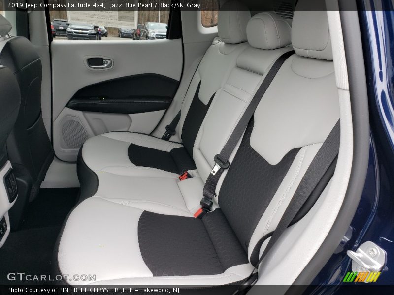Jazz Blue Pearl / Black/Ski Gray 2019 Jeep Compass Latitude 4x4