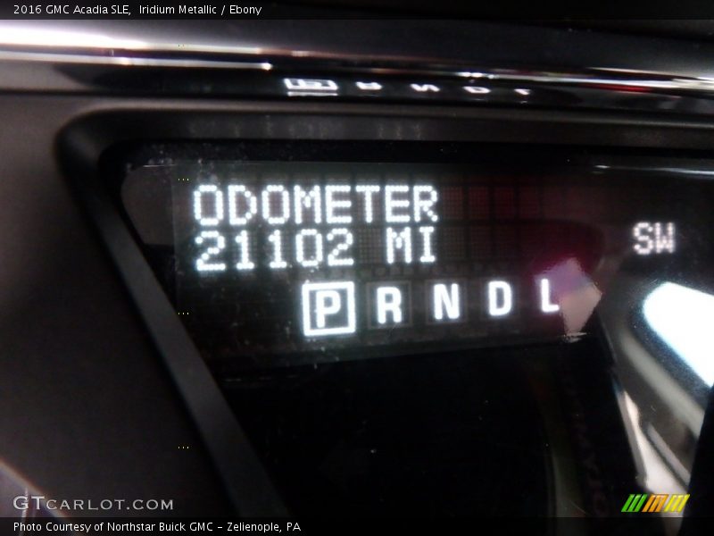 Iridium Metallic / Ebony 2016 GMC Acadia SLE