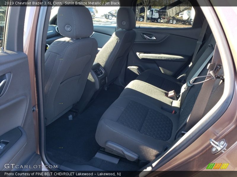 Sunlit Bronze Metallic / Jet Black 2019 Chevrolet Blazer 3.6L Cloth