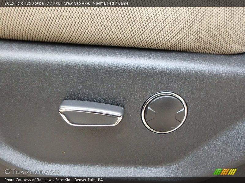 Front Seat of 2019 F250 Super Duty XLT Crew Cab 4x4