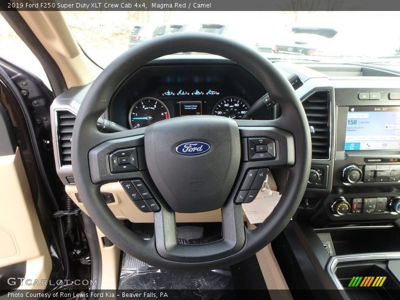  2019 F250 Super Duty XLT Crew Cab 4x4 Steering Wheel