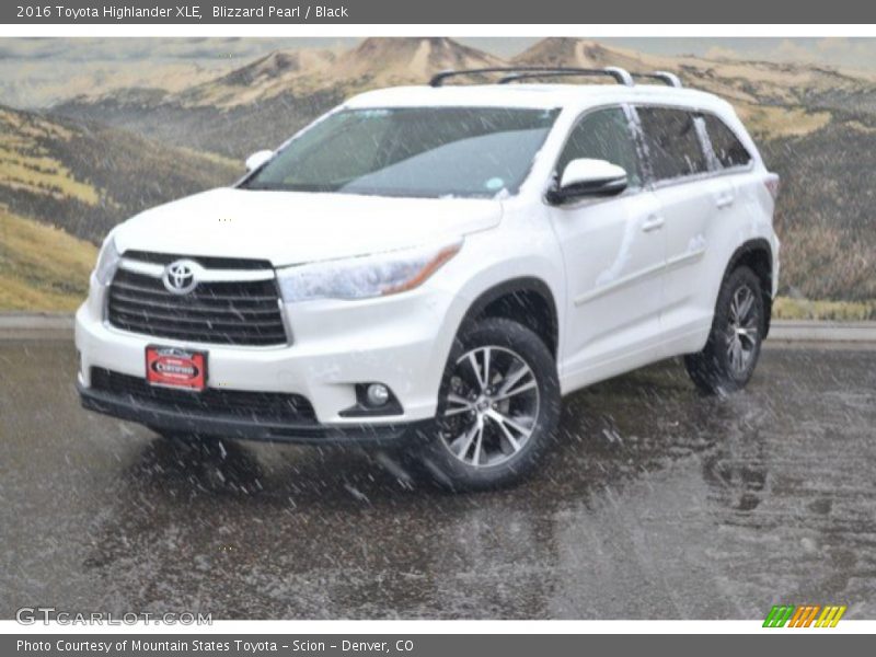 Blizzard Pearl / Black 2016 Toyota Highlander XLE