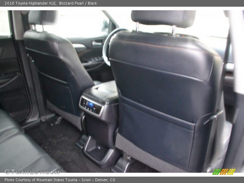 Blizzard Pearl / Black 2016 Toyota Highlander XLE