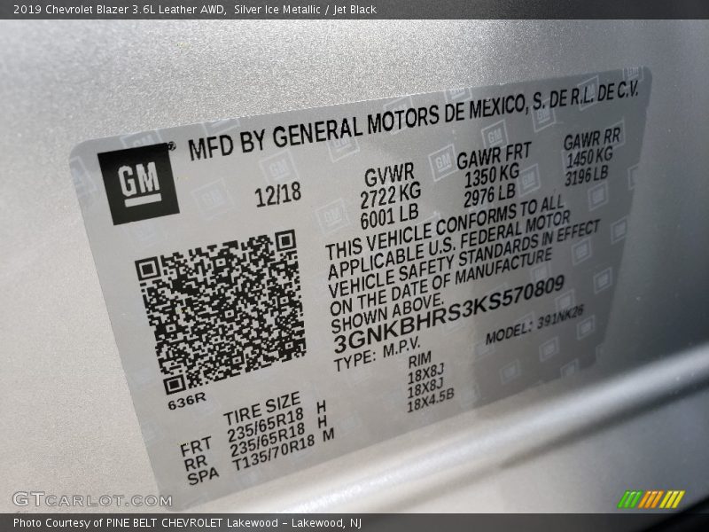 Silver Ice Metallic / Jet Black 2019 Chevrolet Blazer 3.6L Leather AWD