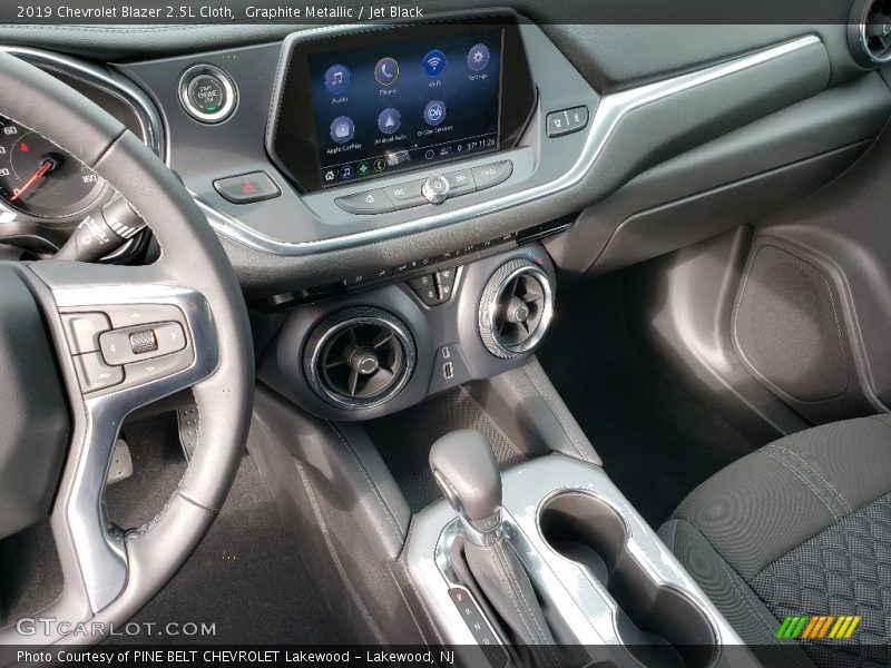 Dashboard of 2019 Blazer 2.5L Cloth