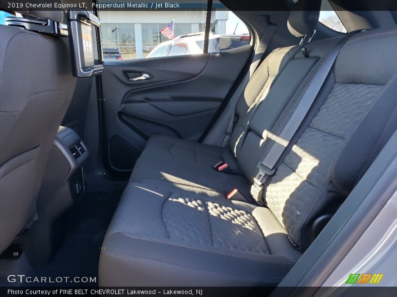 Pepperdust Metallic / Jet Black 2019 Chevrolet Equinox LT