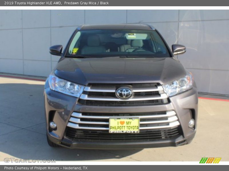 Predawn Gray Mica / Black 2019 Toyota Highlander XLE AWD
