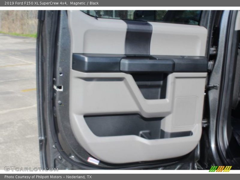 Magnetic / Black 2019 Ford F150 XL SuperCrew 4x4