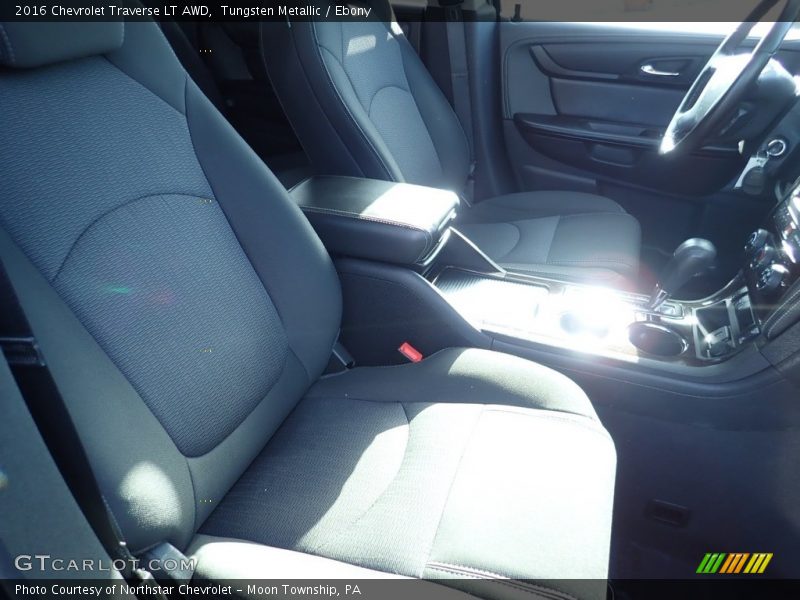 Tungsten Metallic / Ebony 2016 Chevrolet Traverse LT AWD