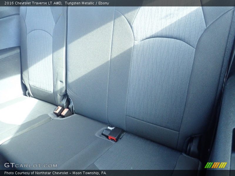 Tungsten Metallic / Ebony 2016 Chevrolet Traverse LT AWD