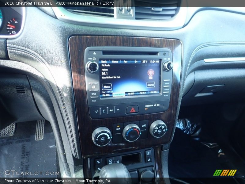 Tungsten Metallic / Ebony 2016 Chevrolet Traverse LT AWD