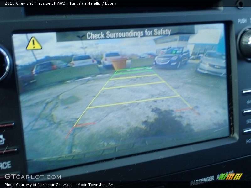 Tungsten Metallic / Ebony 2016 Chevrolet Traverse LT AWD