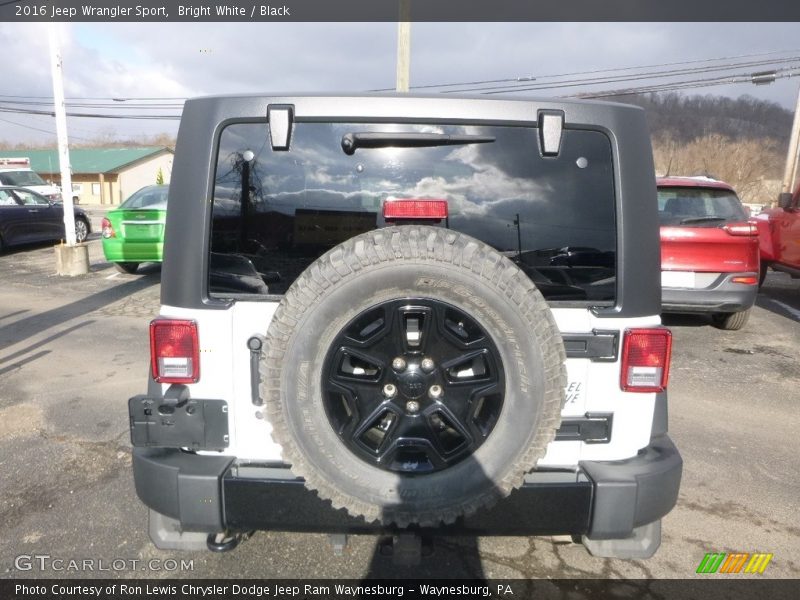 Bright White / Black 2016 Jeep Wrangler Sport
