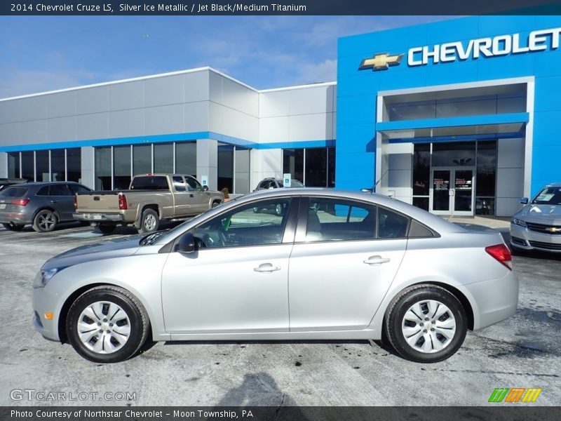 Silver Ice Metallic / Jet Black/Medium Titanium 2014 Chevrolet Cruze LS
