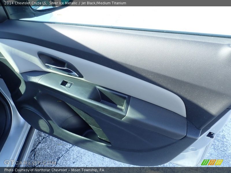 Silver Ice Metallic / Jet Black/Medium Titanium 2014 Chevrolet Cruze LS