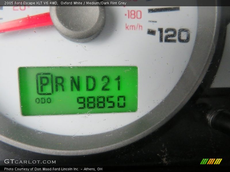 Oxford White / Medium/Dark Flint Grey 2005 Ford Escape XLT V6 4WD