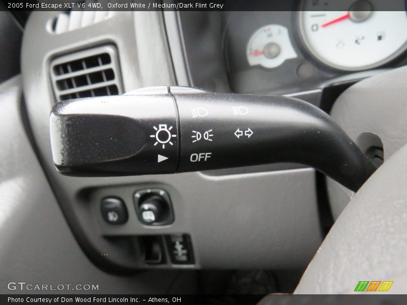 Oxford White / Medium/Dark Flint Grey 2005 Ford Escape XLT V6 4WD