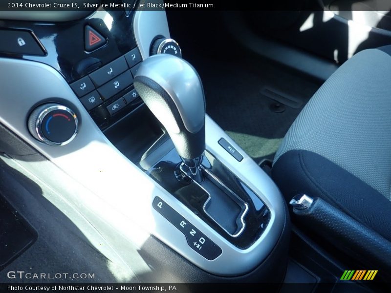 Silver Ice Metallic / Jet Black/Medium Titanium 2014 Chevrolet Cruze LS