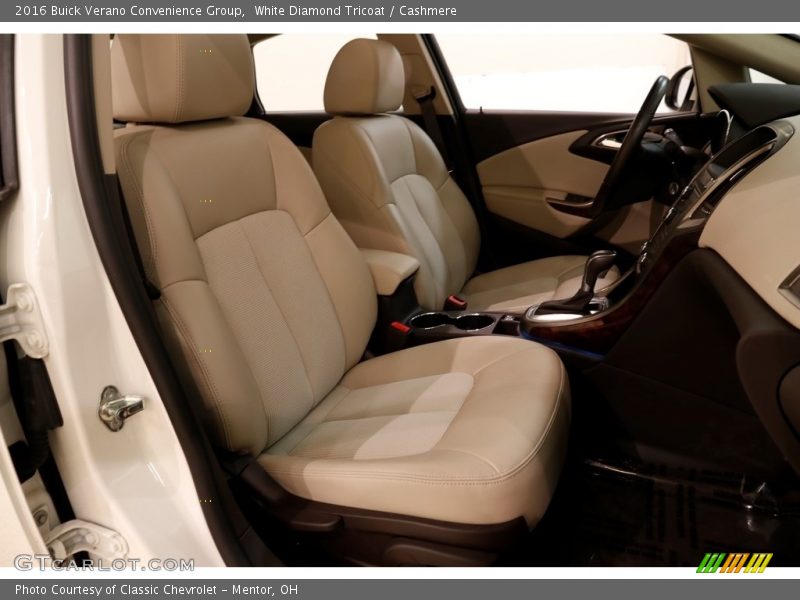 White Diamond Tricoat / Cashmere 2016 Buick Verano Convenience Group
