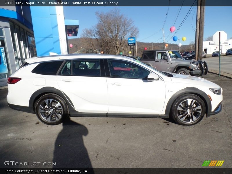 White Frost Tricoat / Ebony 2018 Buick Regal TourX Essence AWD