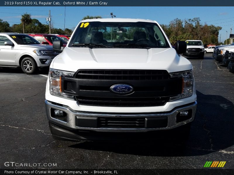 Oxford White / Earth Gray 2019 Ford F150 XL Regular Cab
