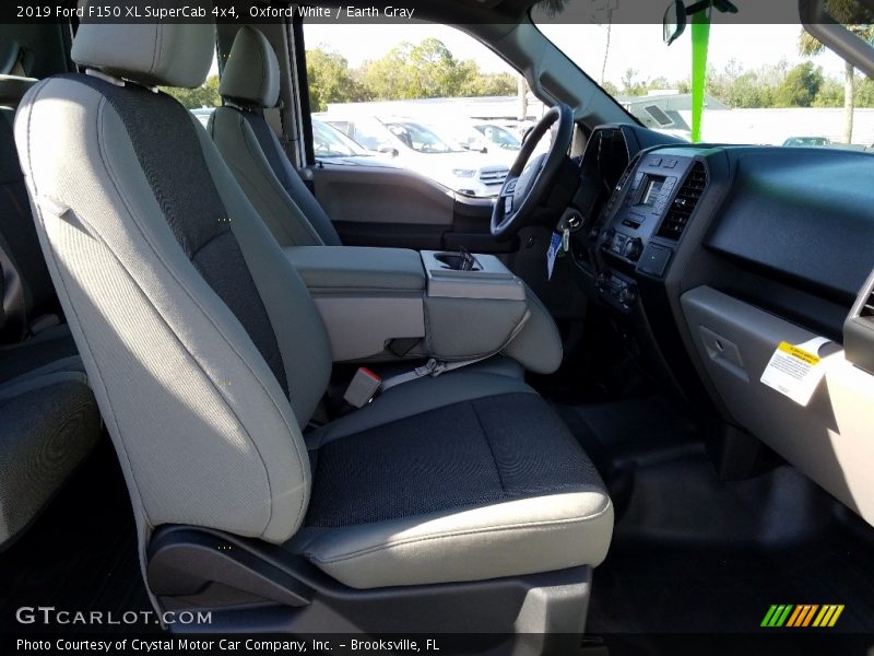 Oxford White / Earth Gray 2019 Ford F150 XL SuperCab 4x4