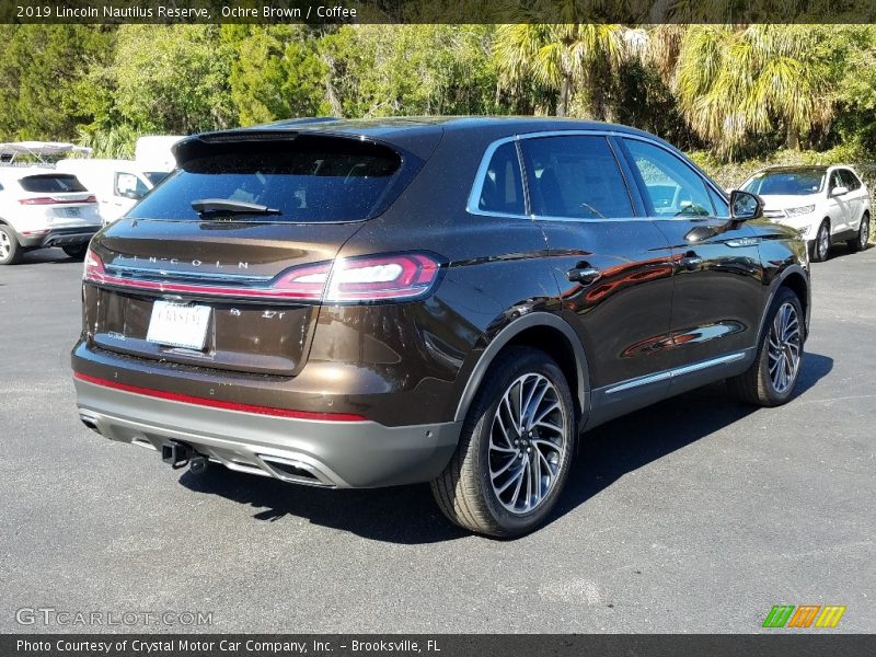 Ochre Brown / Coffee 2019 Lincoln Nautilus Reserve