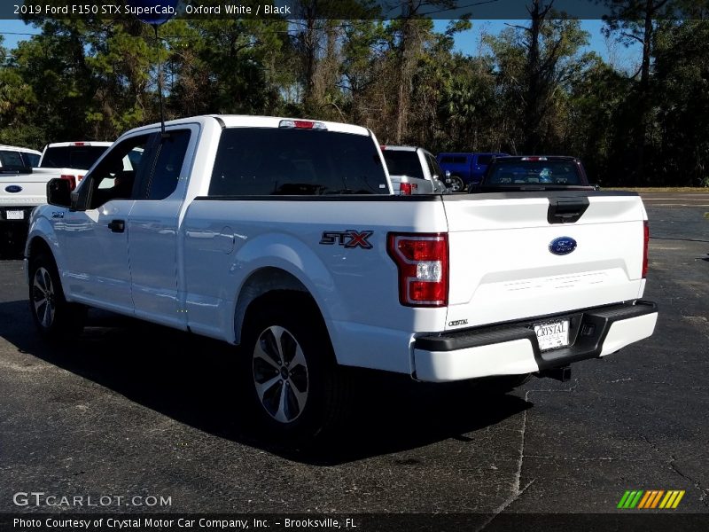 Oxford White / Black 2019 Ford F150 STX SuperCab