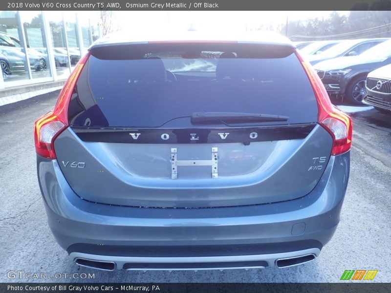 Osmium Grey Metallic / Off Black 2018 Volvo V60 Cross Country T5 AWD