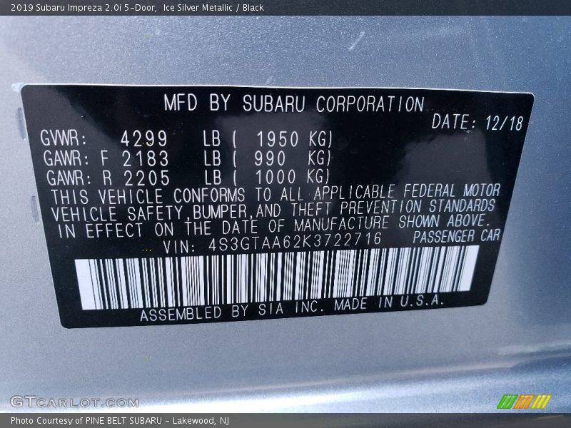 Ice Silver Metallic / Black 2019 Subaru Impreza 2.0i 5-Door