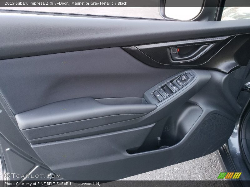 Magnetite Gray Metallic / Black 2019 Subaru Impreza 2.0i 5-Door