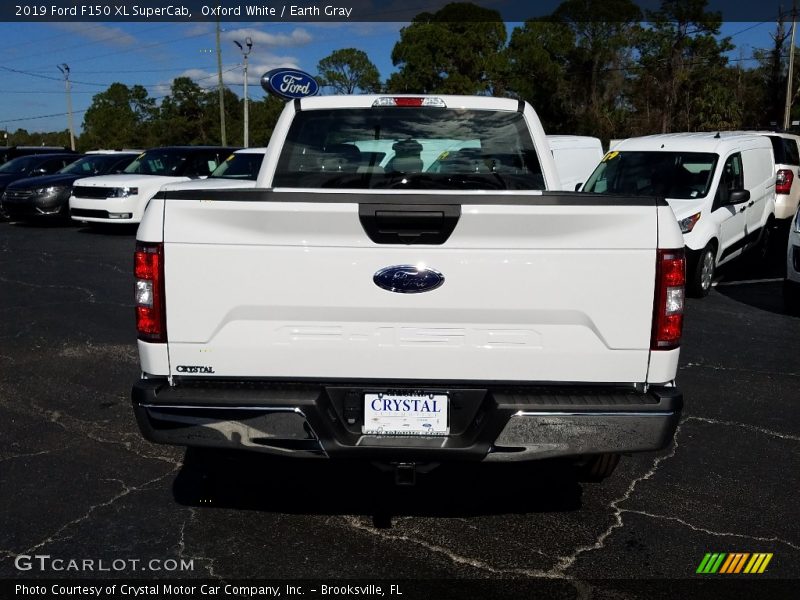 Oxford White / Earth Gray 2019 Ford F150 XL SuperCab