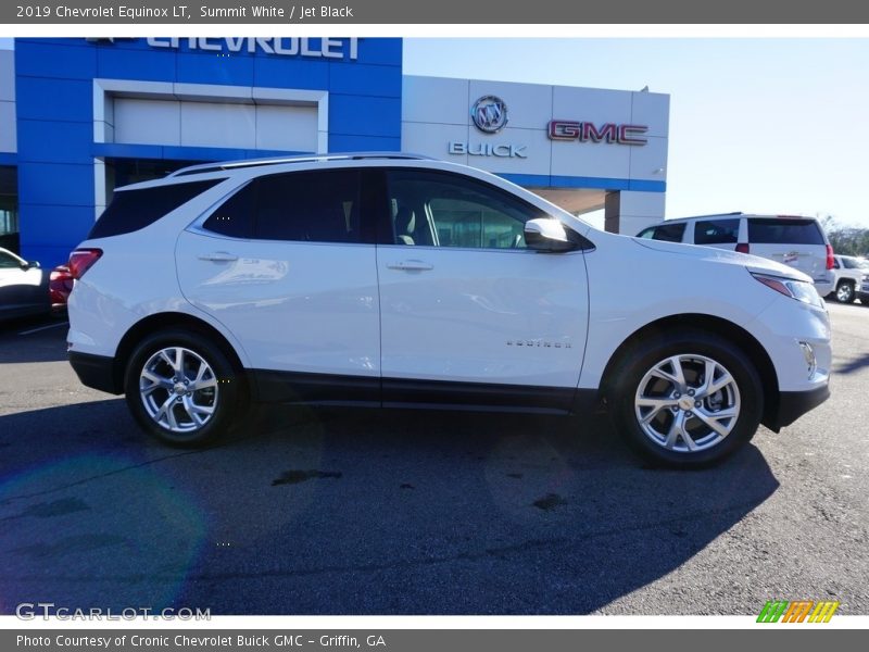 Summit White / Jet Black 2019 Chevrolet Equinox LT