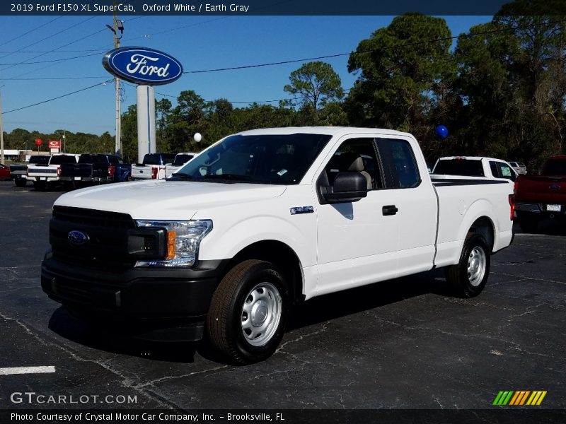 Front 3/4 View of 2019 F150 XL SuperCab