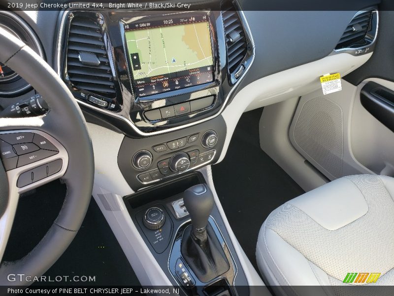 Bright White / Black/Ski Grey 2019 Jeep Cherokee Limited 4x4