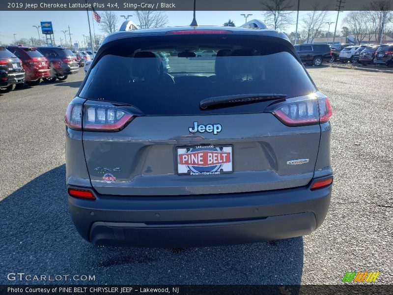 Sting-Gray / Black 2019 Jeep Cherokee Latitude Plus 4x4