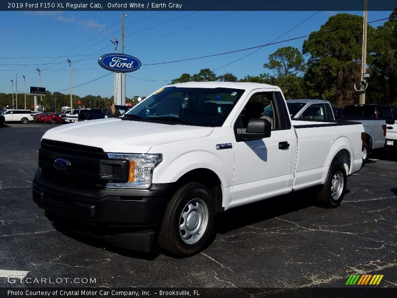 Front 3/4 View of 2019 F150 XL Regular Cab