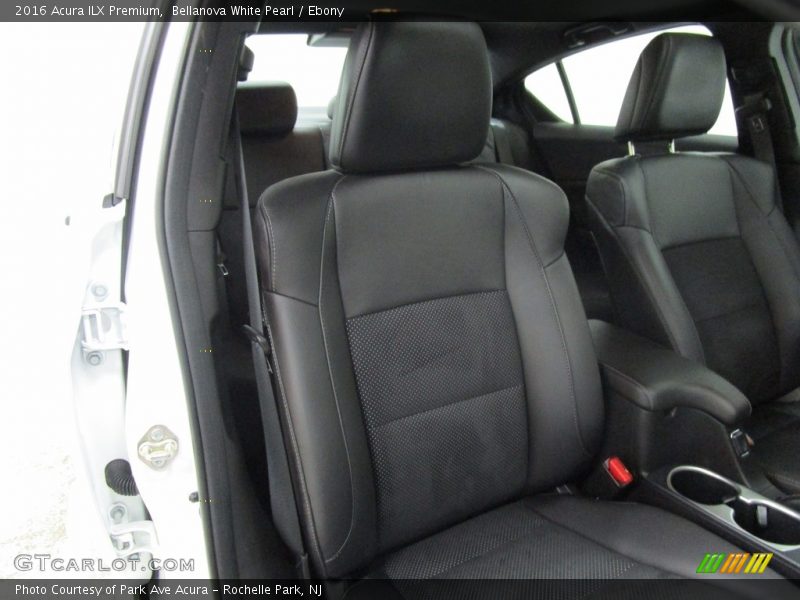 Bellanova White Pearl / Ebony 2016 Acura ILX Premium