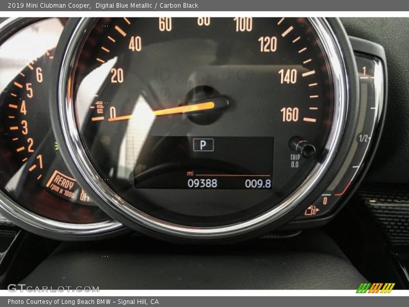 Digital Blue Metallic / Carbon Black 2019 Mini Clubman Cooper